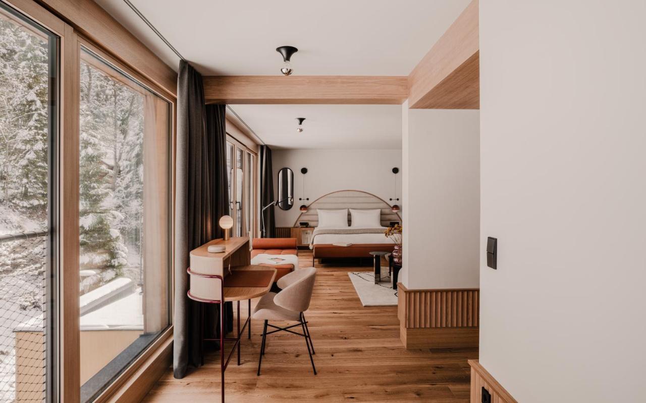 Hotel The Comodo Bad Gastein, A Member Of Design Bad Gastein
